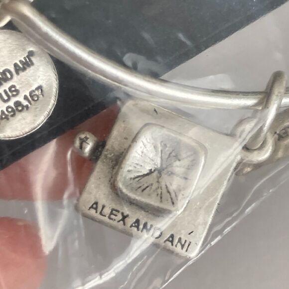 Alex and Ani Bracelet Graduation Cap Hat 2017 New with Gift Box - Picture 5 of 9